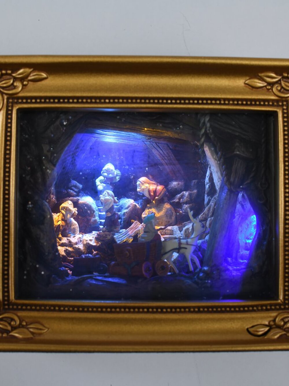 Disney Olszewski Gallery of Light Snow White Million Diamonds Shine NEW COA